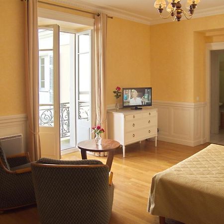 Aux Meubles Du Manoir Aparthotel Aix-les-Bains Ngoại thất bức ảnh