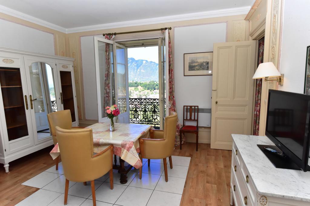 Aux Meubles Du Manoir Aparthotel Aix-les-Bains Ngoại thất bức ảnh