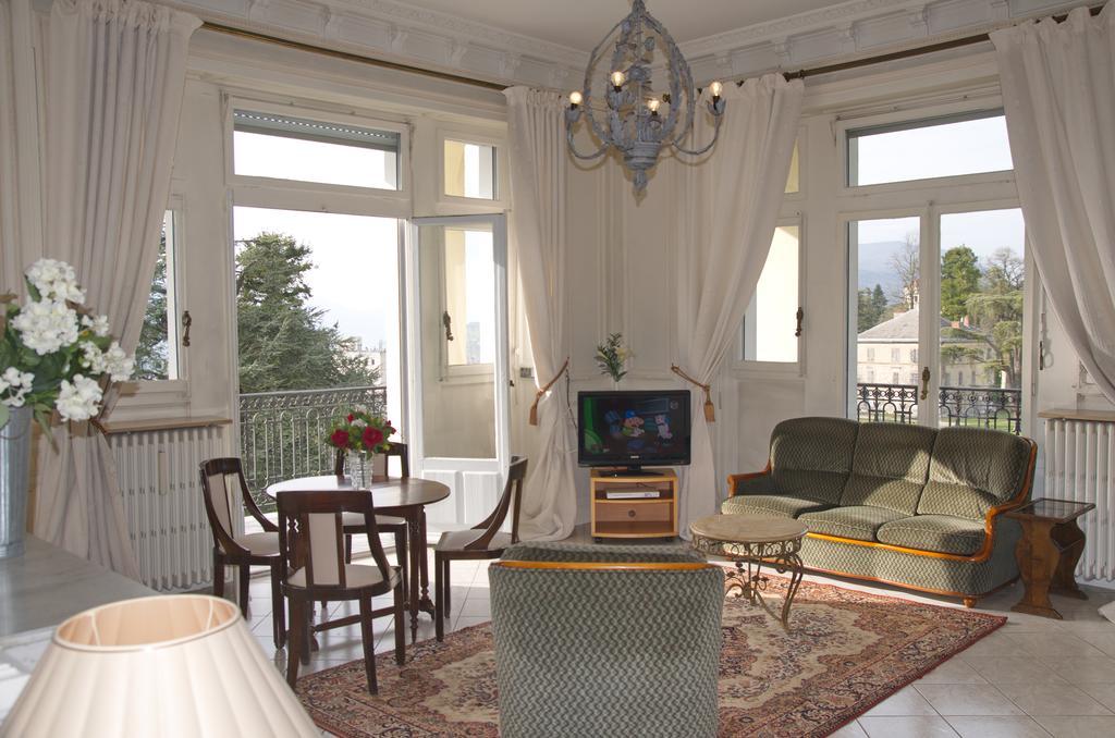 Aux Meubles Du Manoir Aparthotel Aix-les-Bains Ngoại thất bức ảnh