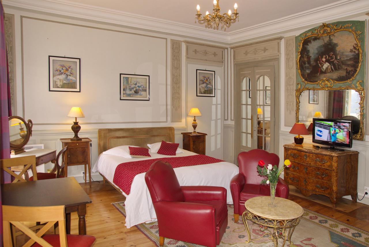 Aux Meubles Du Manoir Aparthotel Aix-les-Bains Ngoại thất bức ảnh
